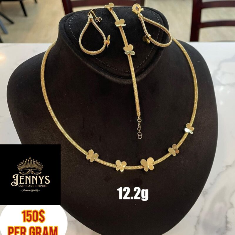 🦋 Gold Jewelry Set: Butterfly Accent (12.2g)