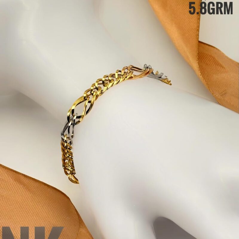 Classic Figaro Chain Tri-Color Bracelet | 18K Gold - 5.8 GRM